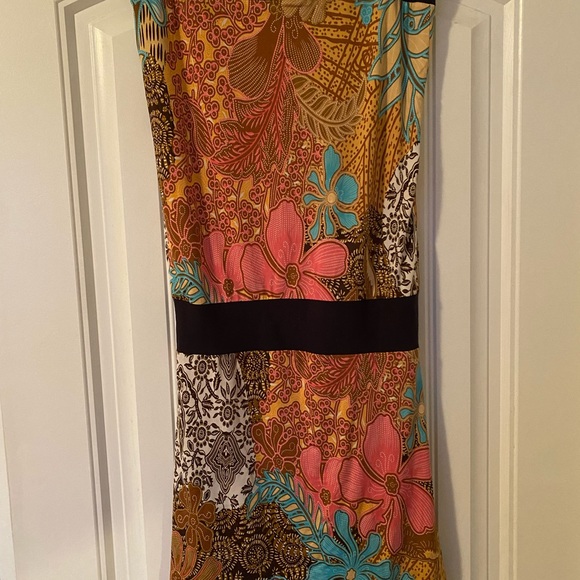 Printed Tube Dress - Picture 2 of 3